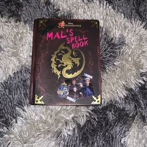 Descendants book